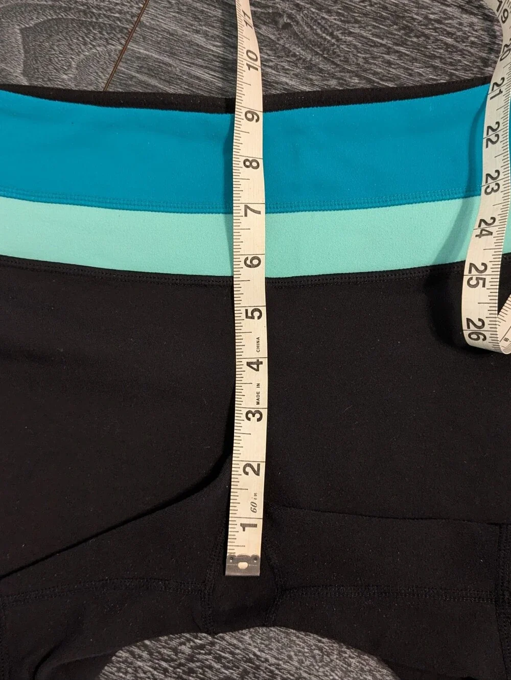 Lululemon Old School 5